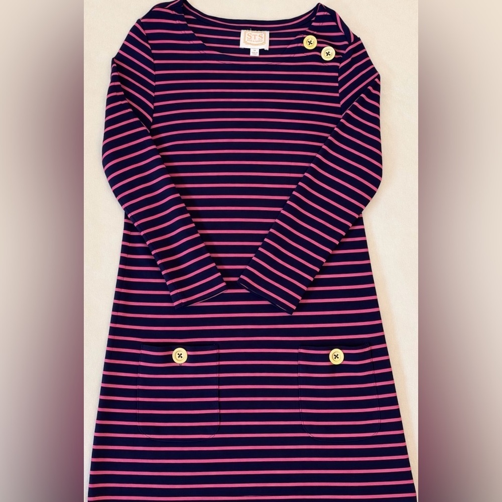 EUC! Sail to Sable Navy and Pink Striped Dress, sz M